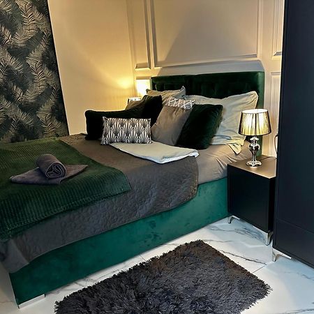 Apartamenty Kielce- Apartament Szmaragd Przy Zalew Kielecki, Faktura, Parking, Centrum エクステリア 写真