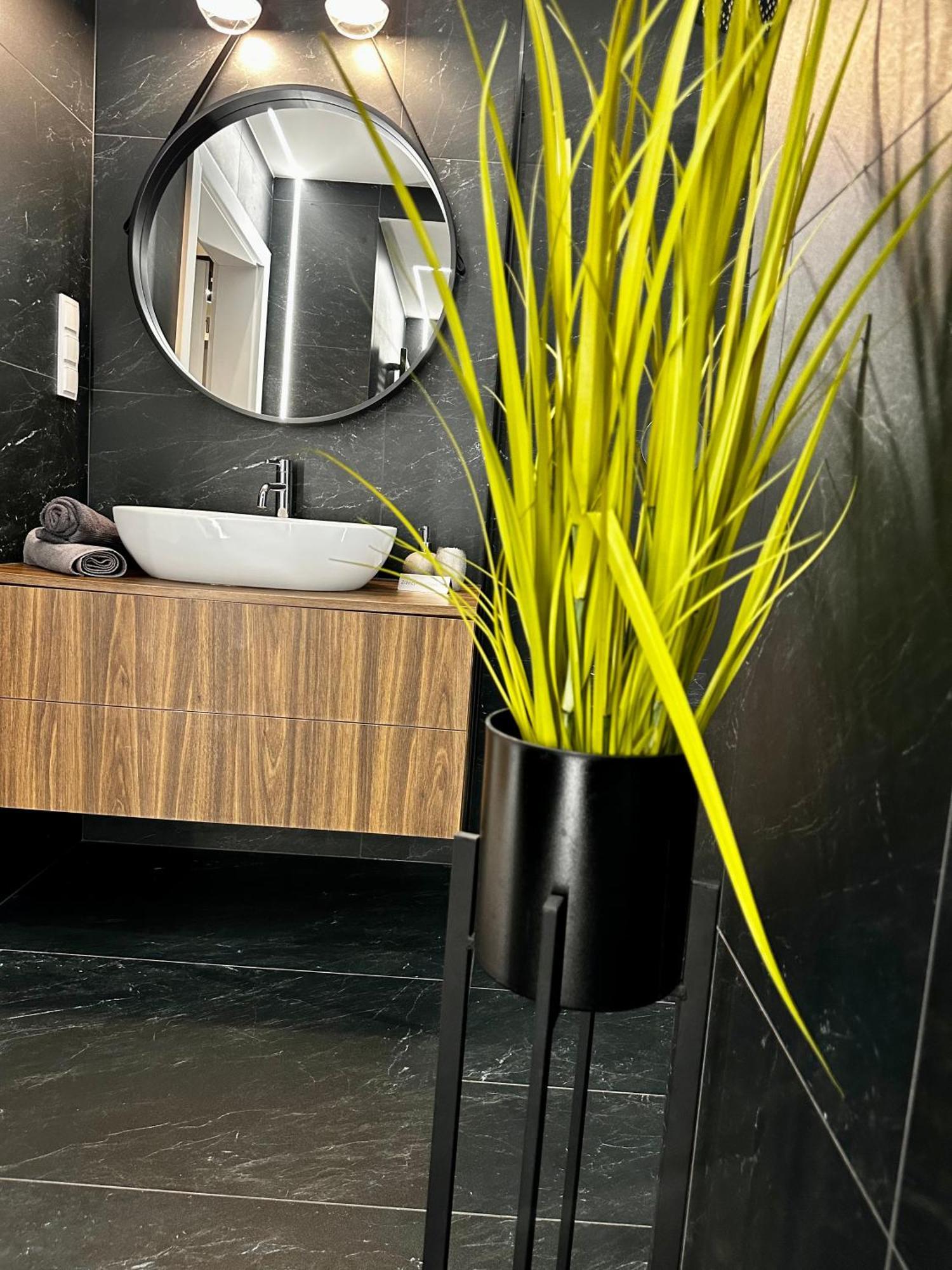 Apartamenty Kielce- Apartament Szmaragd Przy Zalew Kielecki, Faktura, Parking, Centrum エクステリア 写真