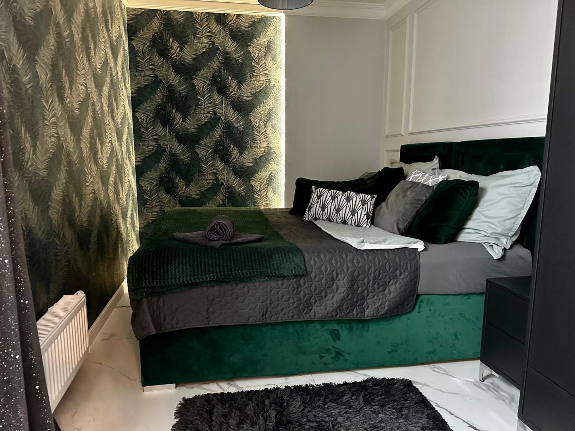 Apartamenty Kielce- Apartament Szmaragd Przy Zalew Kielecki, Faktura, Parking, Centrum エクステリア 写真